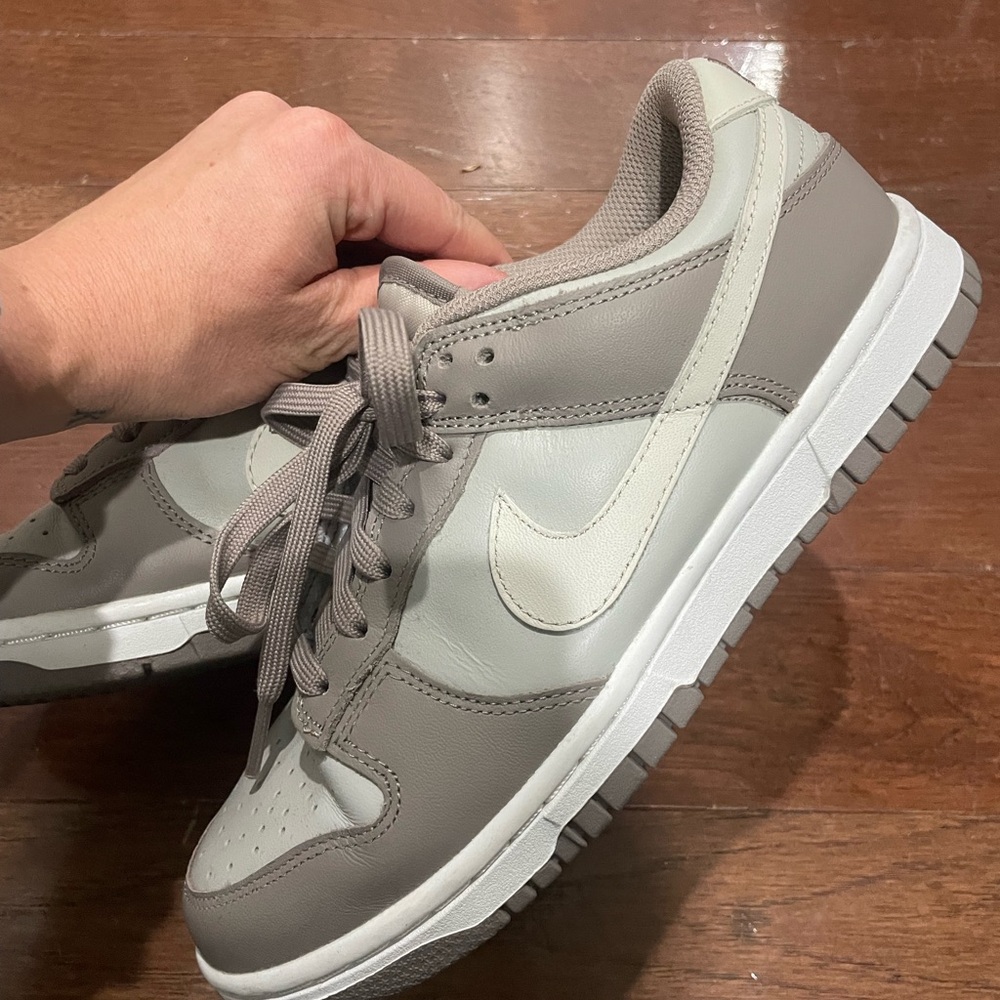 Nike Dunks - Picture 5 of 6